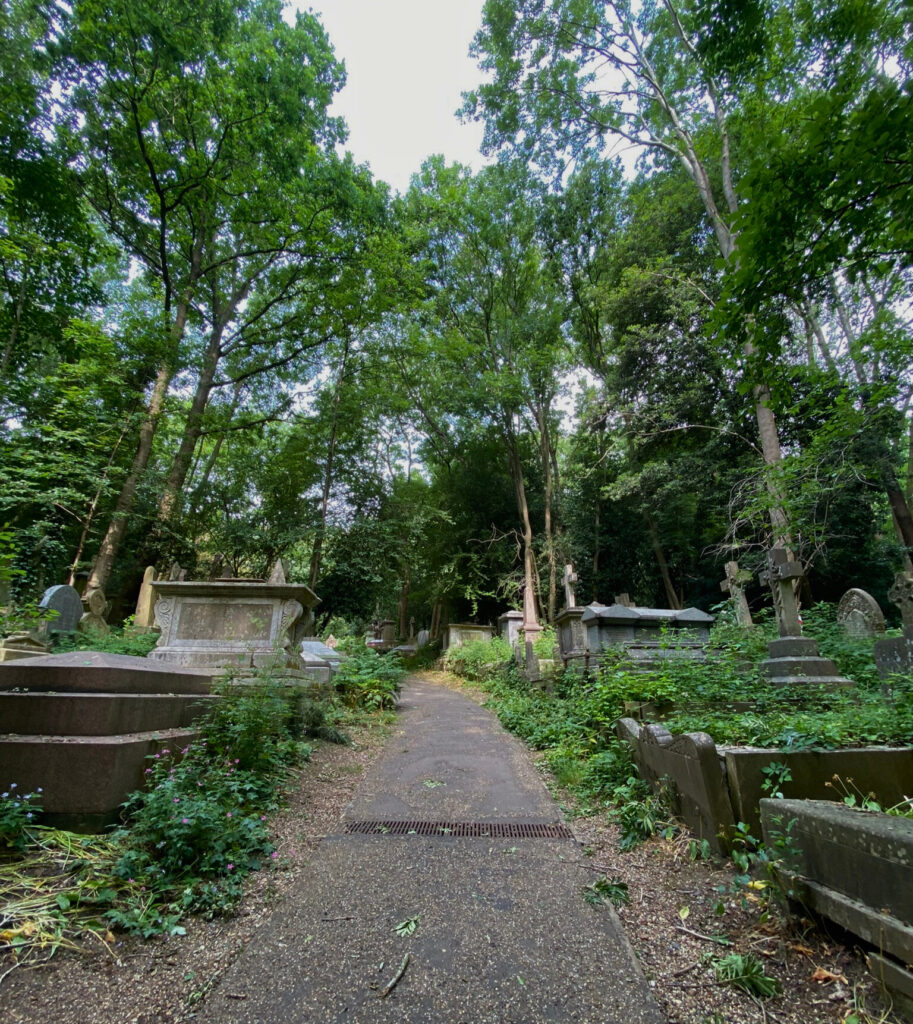 Highgate Cemetery west side