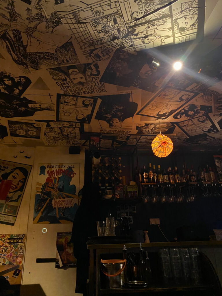 Lost Boys/Souls Pizza interior